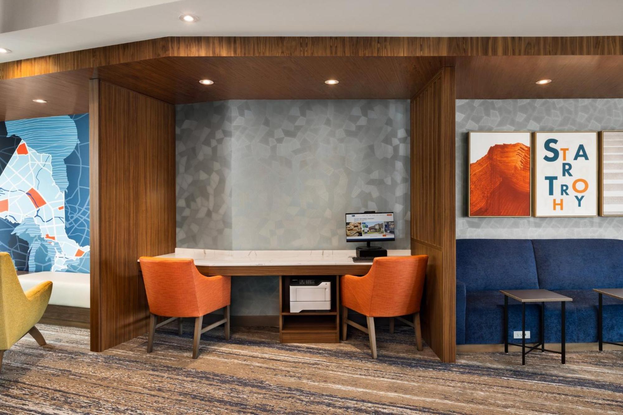 Holiday Inn Express - Strathroy By Ihg Ngoại thất bức ảnh