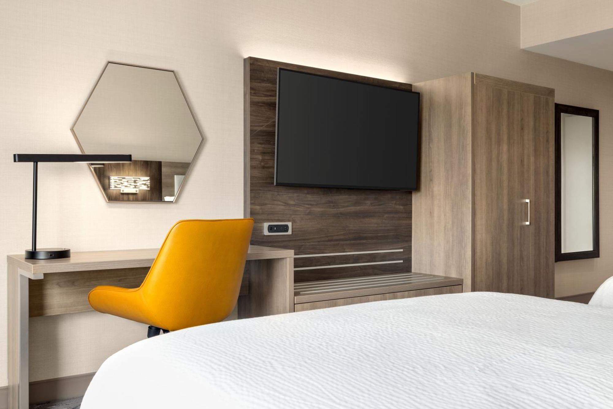 Holiday Inn Express - Strathroy By Ihg Ngoại thất bức ảnh