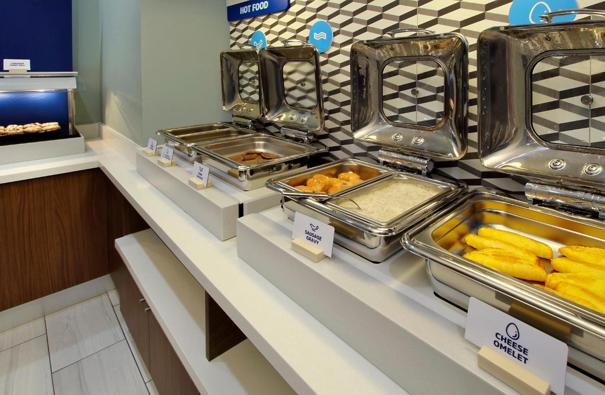 Holiday Inn Express - Strathroy By Ihg Ngoại thất bức ảnh