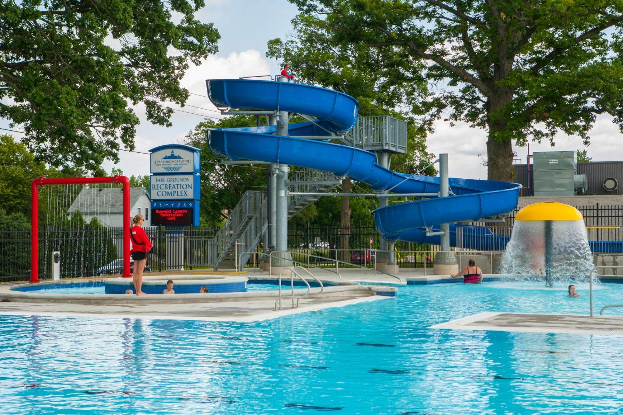 Holiday Inn Express - Strathroy By Ihg Ngoại thất bức ảnh